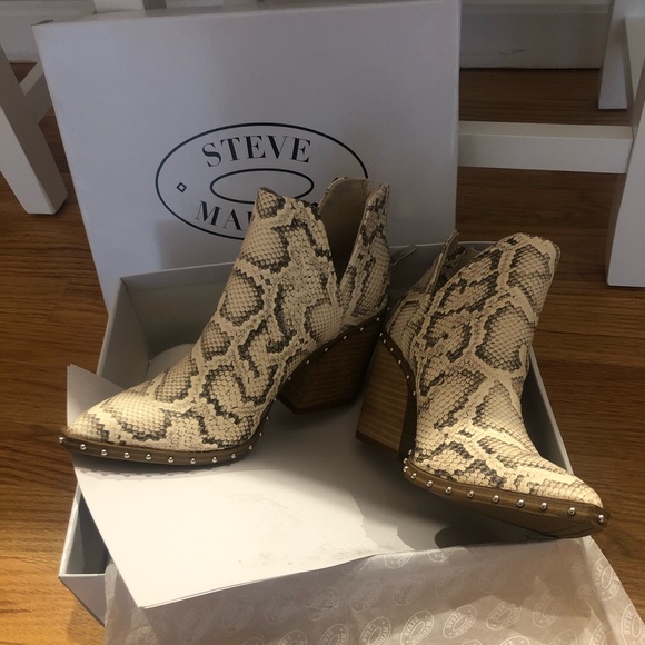 Steve Madden Alyse Booties Bn In Box 